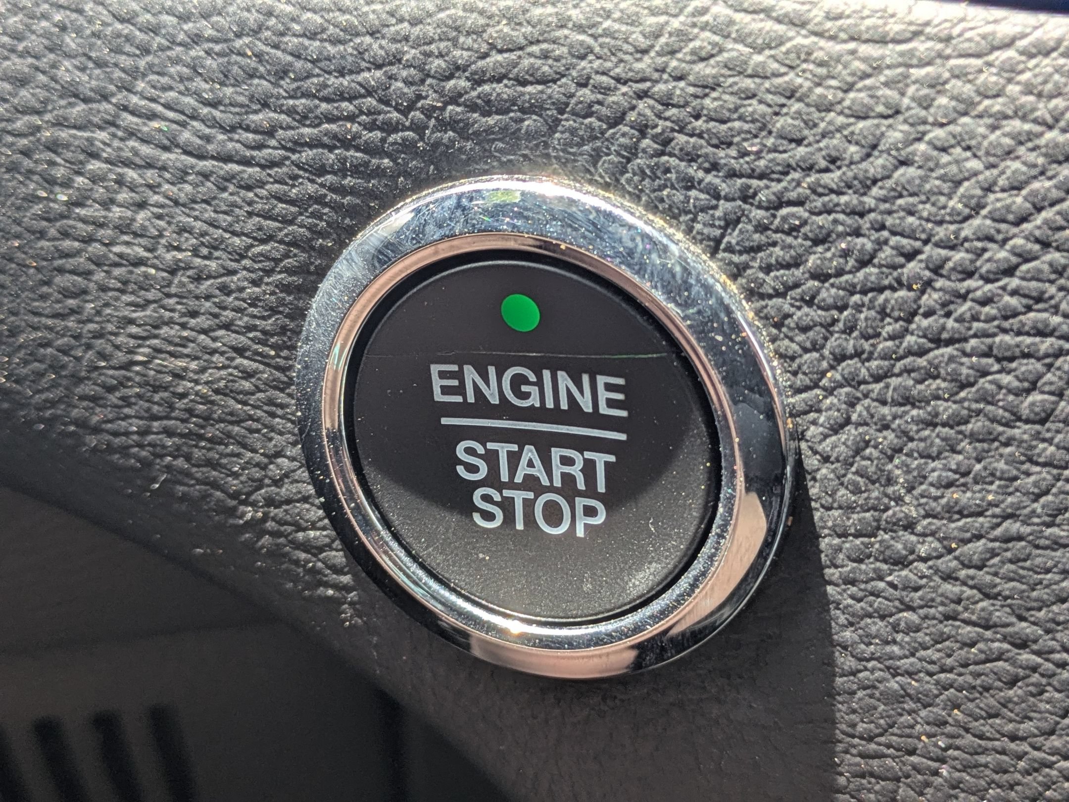 Certified 2018 Ford Edge SEL w/ Equipment Group 201A AWD/4WD image 23
