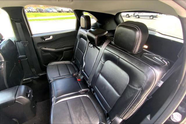 Certified 2023 Ford Escape Platinum AWD/4WD image 21