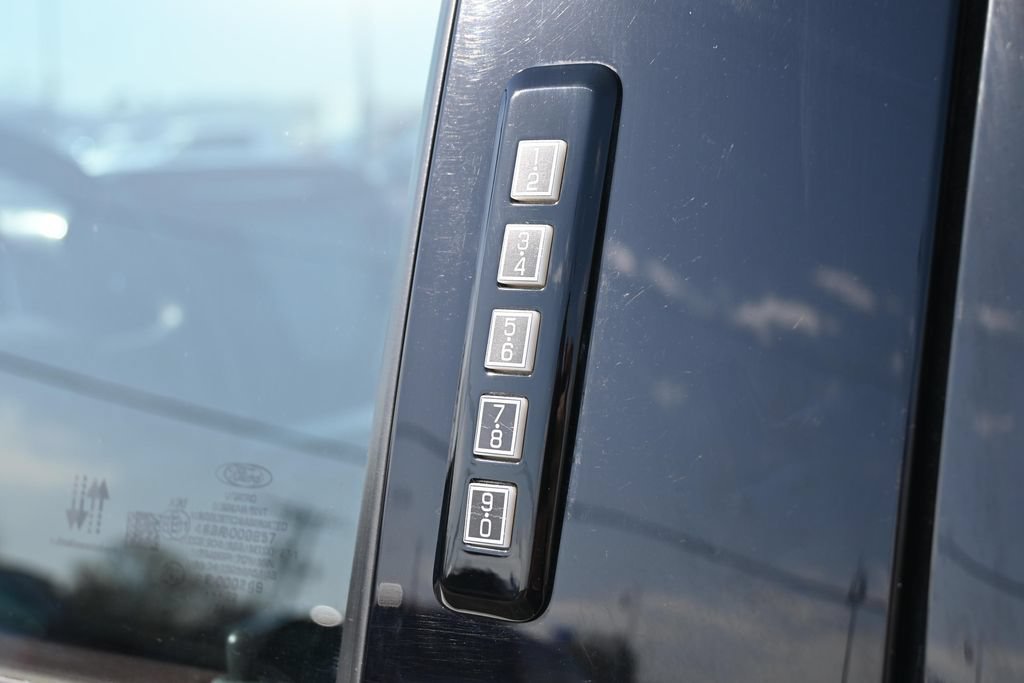 Certified 2022 Ford F150 Lariat w/ Equipment Group 502A High AWD/4WD image 18