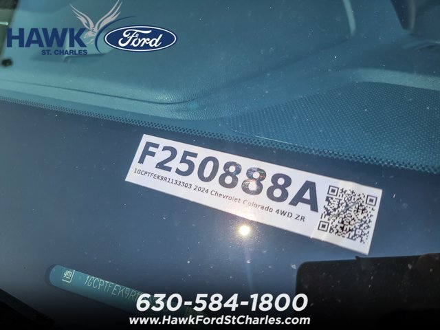 Used 2024 Chevrolet Colorado ZR2 w/ ZR2 Convenience Package III AWD/4WD image 23