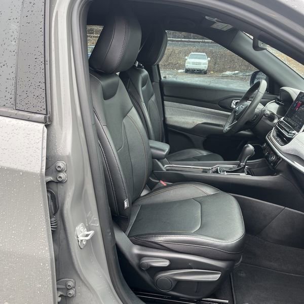 Used 2023 Jeep Compass Latitude image 22