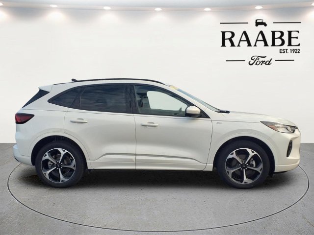 Certified 2023 Ford Escape ST-Line Select w/ Tech Pack #2 AWD/4WD image 8
