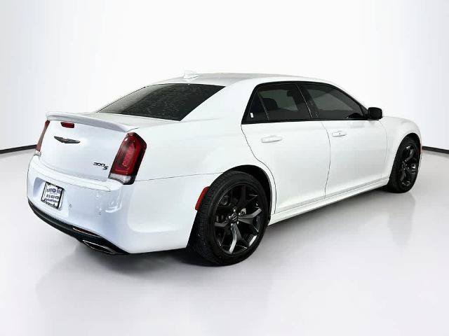 Used 2021 Chrysler 300 S w/ S Model Appearance Package RWD image 25