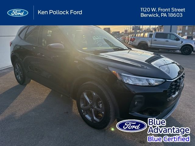 Certified 2025 Ford Escape ST-Line Select image 4