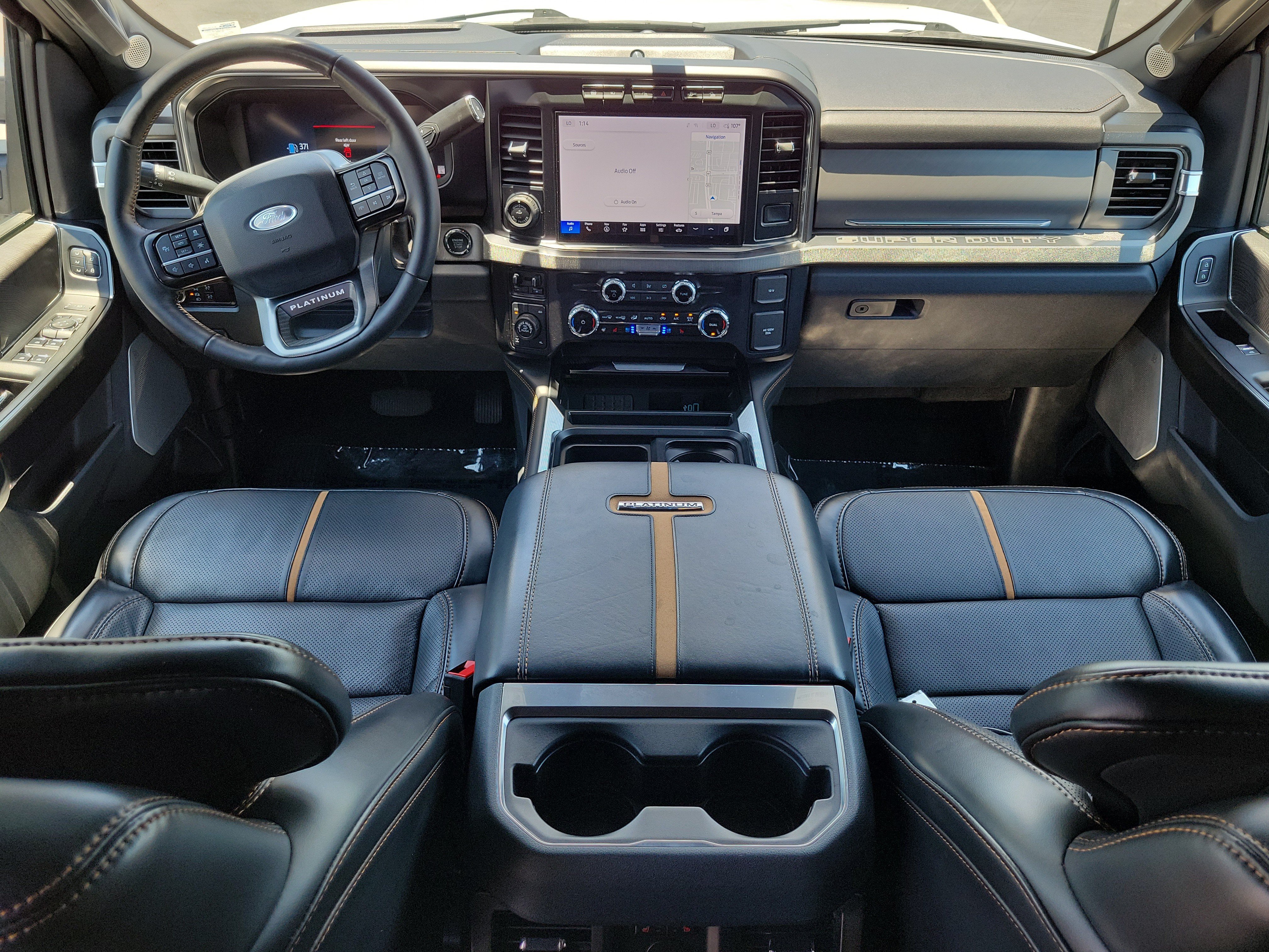 Certified 2024 Ford F350 Platinum w/ Tremor Off-Road Package AWD/4WD image 13