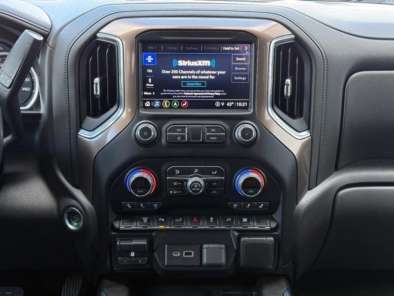 Used 2022 Chevrolet Silverado 2500 High Country image 11