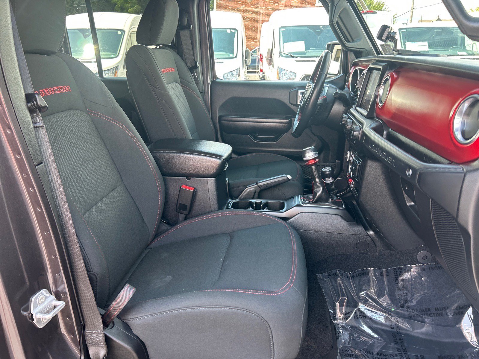 Used 2021 Jeep Wrangler Unlimited Rubicon AWD/4WD image 18