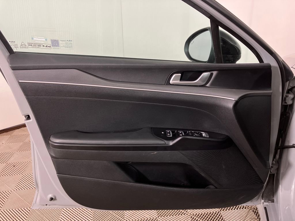 Used 2022 Kia K5 GT-Line image 22