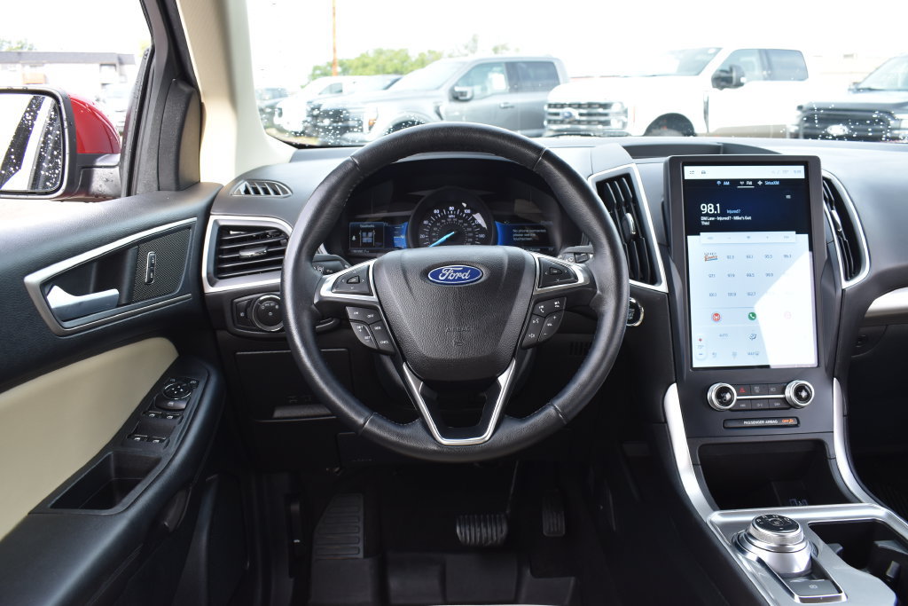 Certified 2023 Ford Edge SEL w/ Convenience Package AWD/4WD image 16