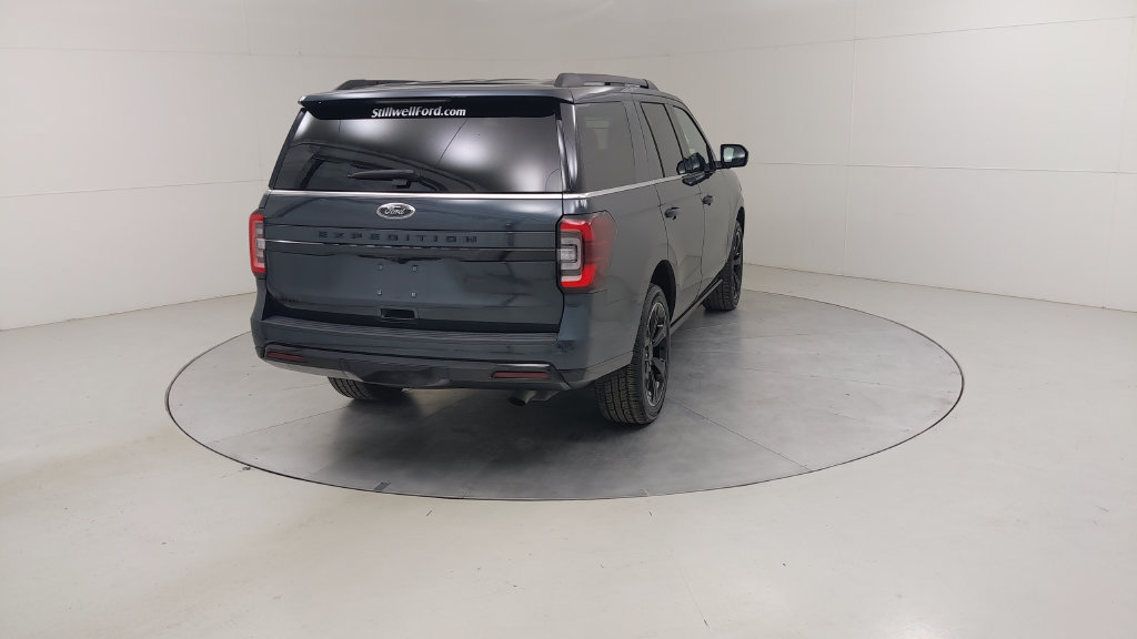 Certified 2024 Ford Expedition Limited AWD/4WD image 17