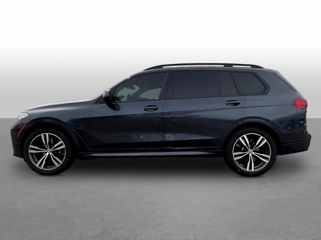 Used 2020 BMW X7 M50i w/ Dynamic Handling Package AWD/4WD image 4