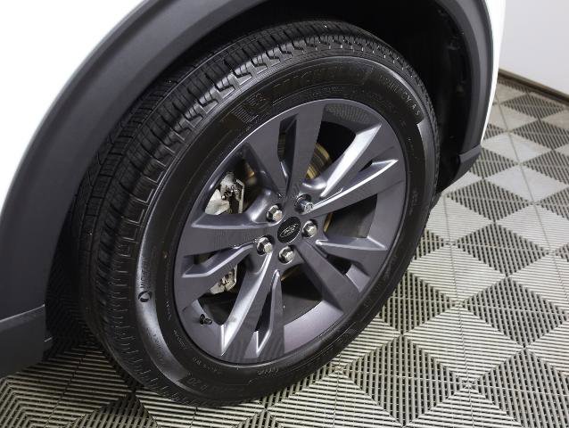 Certified 2023 Ford Explorer XLT w/ Equipment Group 202A AWD/4WD image 28