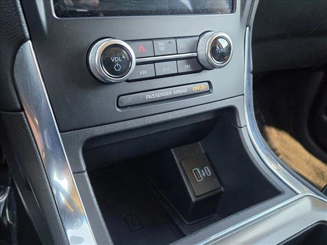 Certified 2022 Ford Edge Titanium image 13