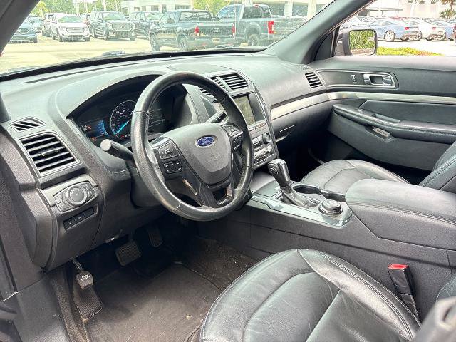 Certified 2018 Ford Explorer XLT w/ Equipment Group 202A AWD/4WD image 6