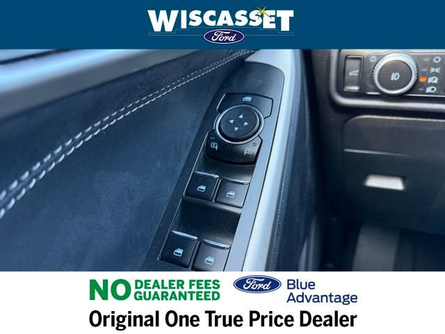 Certified 2022 Ford Explorer XLT w/ Equipment Group 202A image 29