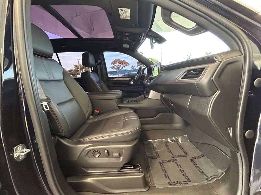 Used 2022 Chevrolet Tahoe RST w/ Sport Performance Package RWD image 24