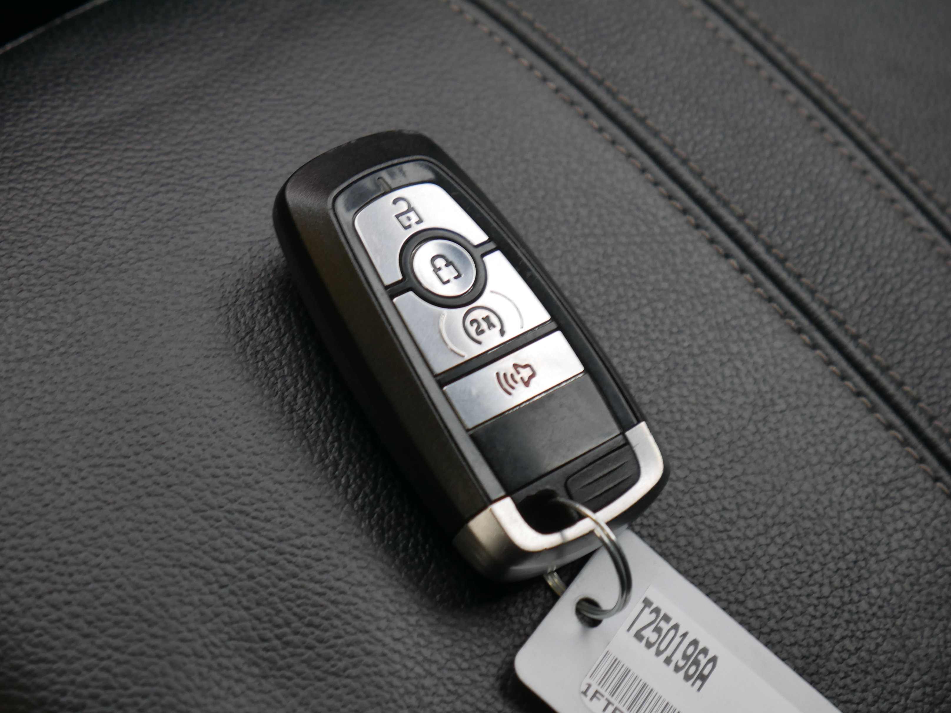 Certified 2019 Ford Ranger Lariat w/ Equipment Group 501A Mid image 37