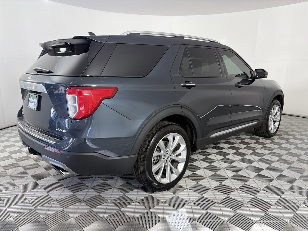 Certified 2022 Ford Explorer Platinum w/ Equipment Group 601A image 5