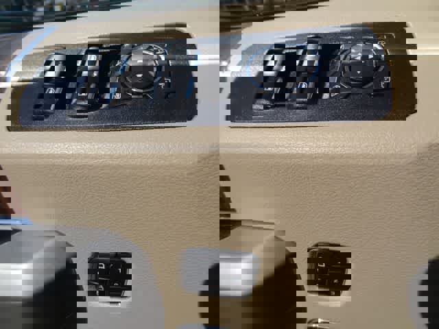 Certified 2017 Ford F150 Lariat w/ Trailer Tow Package image 12