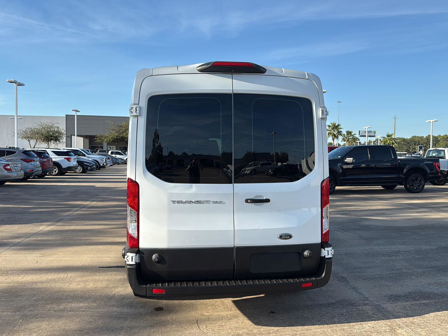 Certified 2019 Ford Transit 350 XL image 7