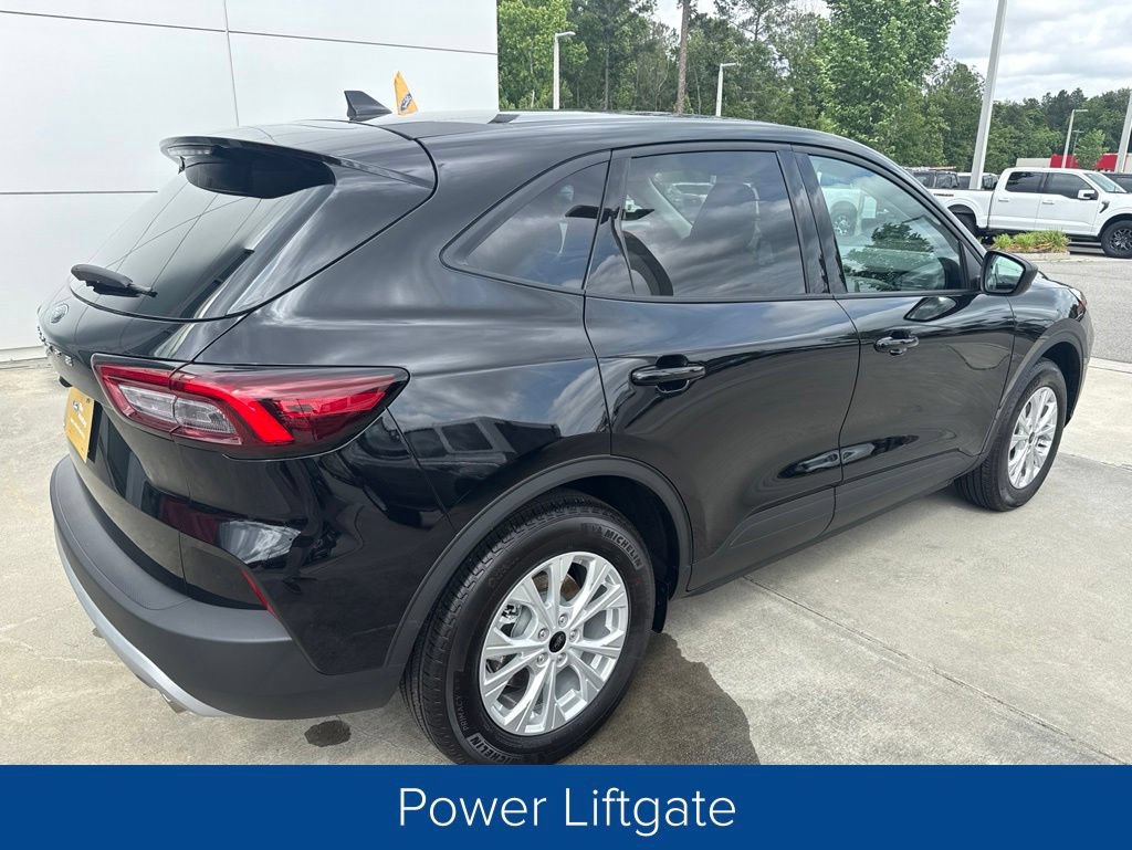 Certified 2026 Ford Escape Active FWD image 6