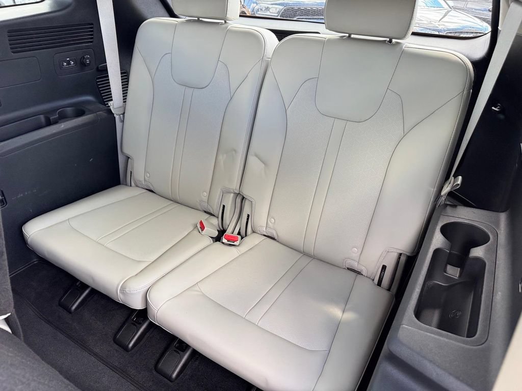 Used 2021 Kia Sorento S w/ Panoramic Sunroof Package AWD/4WD image 10