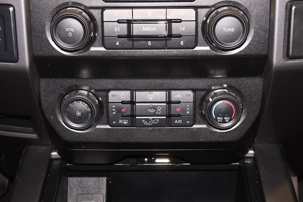 Certified 2020 Ford F150 XLT w/ Equipment Group 302A Luxury image 31