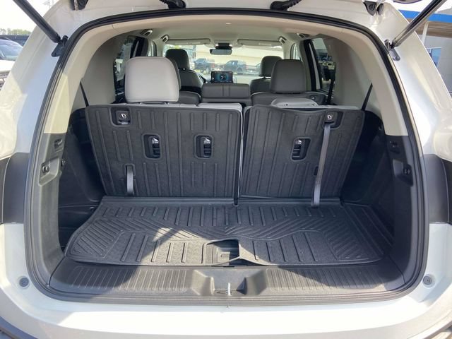 Used 2025 Honda Pilot EX-L image 8