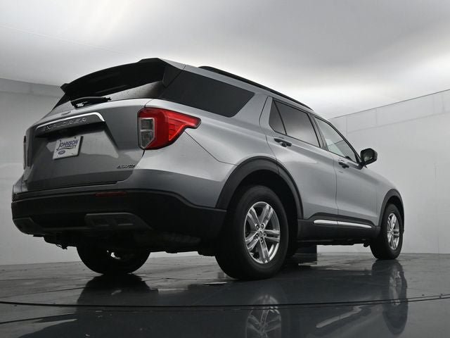 Certified 2022 Ford Explorer XLT w/ Equipment Group 202A AWD/4WD image 42