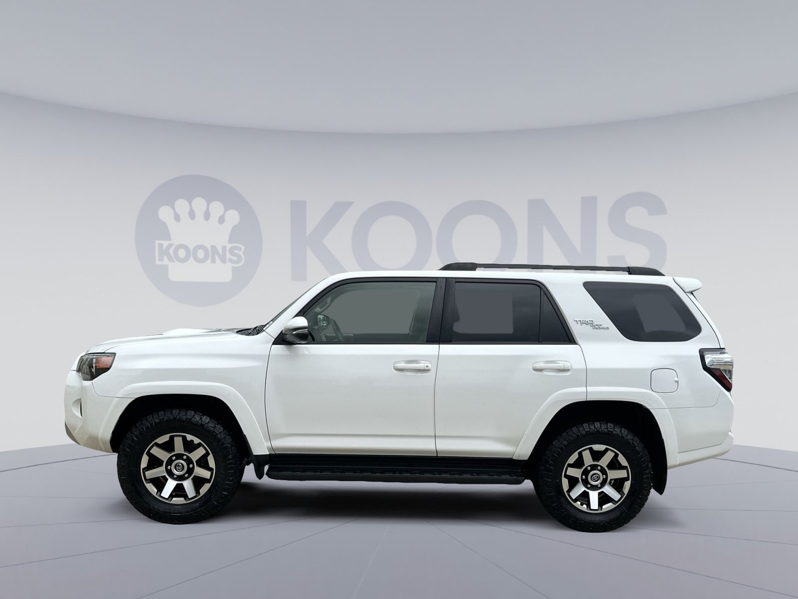 Used 2020 Toyota 4Runner TRD Off-Road Premium w/ Moonroof Package AWD/4WD image 13