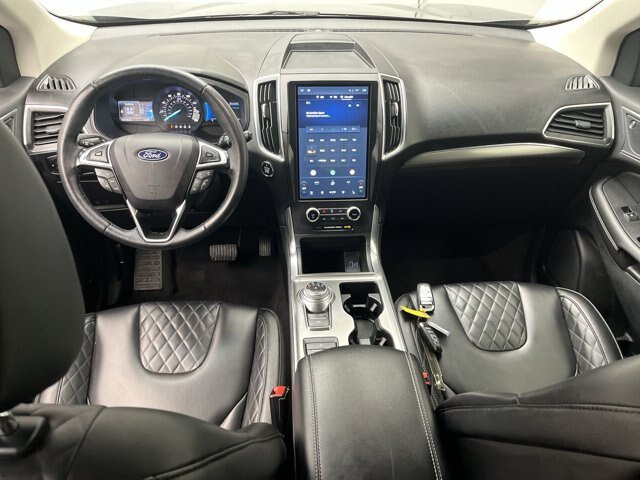 Certified 2024 Ford Edge Titanium AWD/4WD image 4
