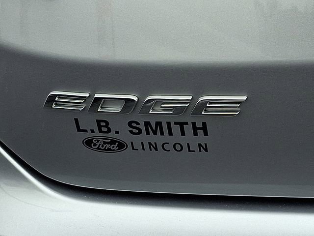 Certified 2020 Ford Edge SEL w/ Cold Weather Package image 30