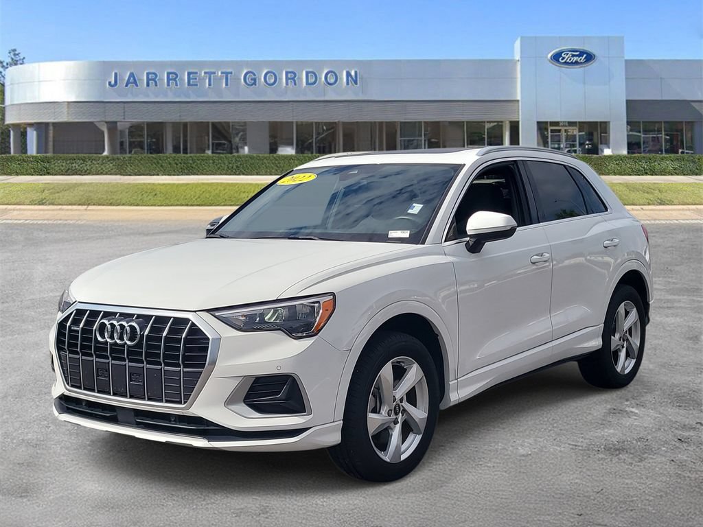 Used 2022 Audi Q3 2.0T Premium AWD/4WD image 2