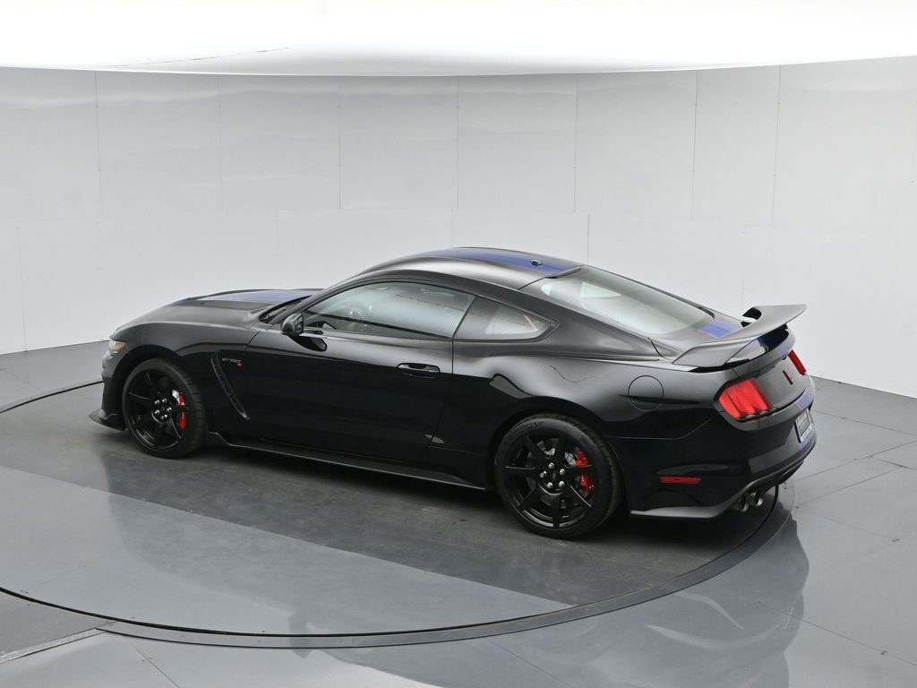 Certified 2017 Ford Mustang Shelby GT350R w/ GT350R Equipment Group 920A RWD image 39