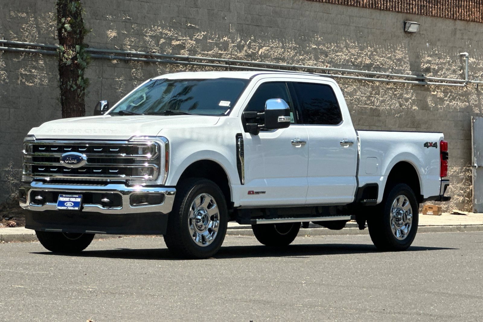 Certified 2024 Ford F250 Lariat w/ Chrome Package AWD/4WD image 8