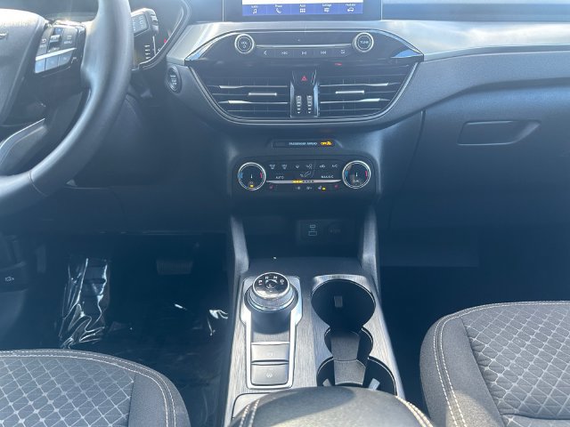 Certified 2023 Ford Escape Active AWD/4WD image 15