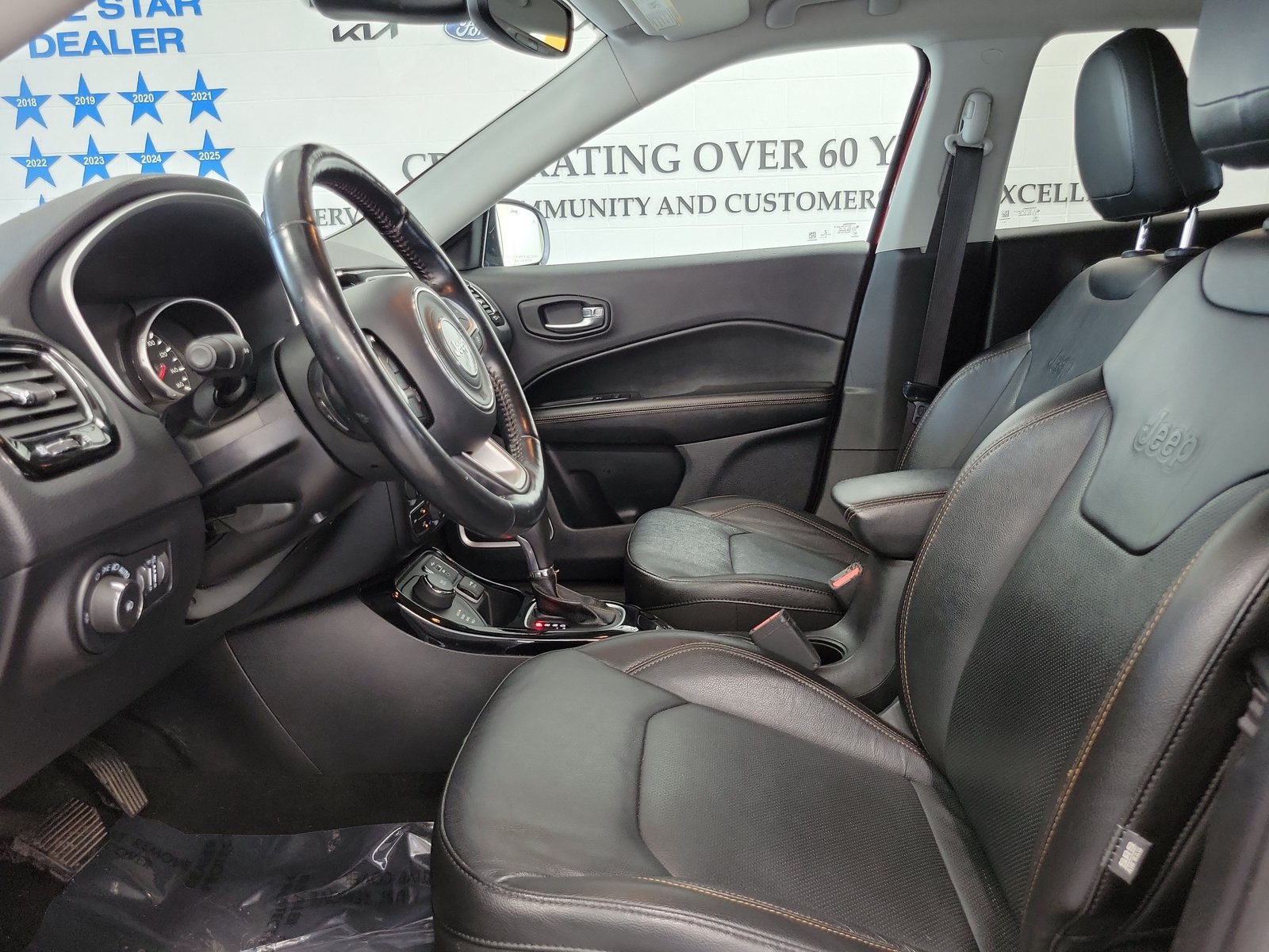 Used 2021 Jeep Compass Limited AWD/4WD image 8