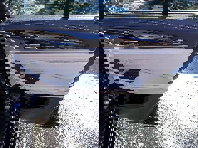 Used 2019 BMW X4 M40i image 30