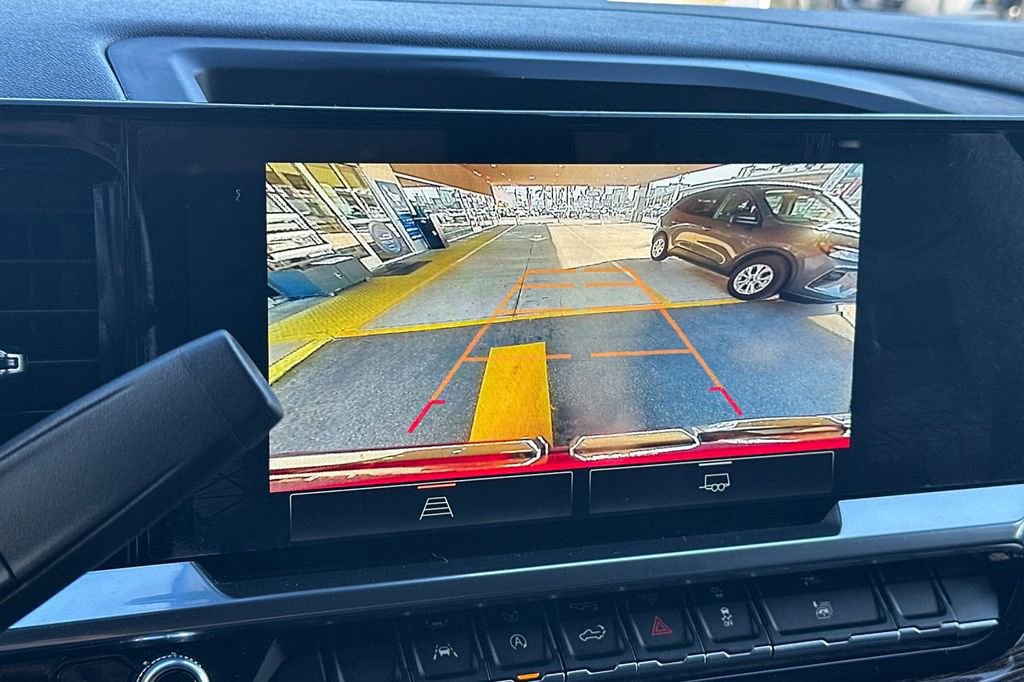 Used 2024 GMC Sierra 1500 Elevation image 23