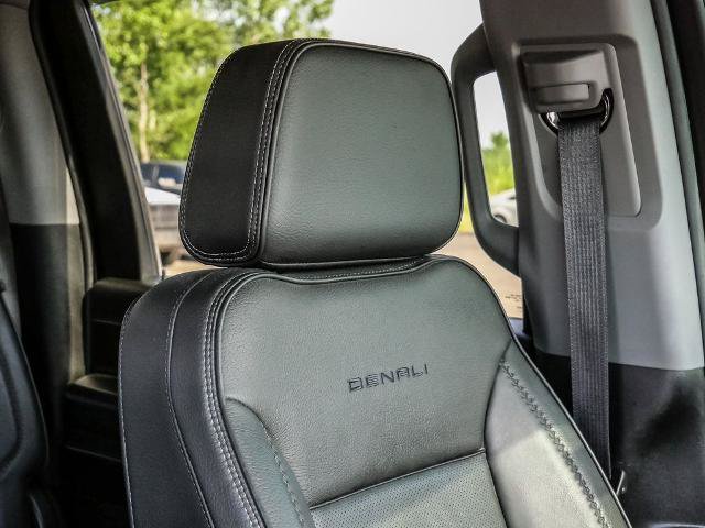 Used 2024 GMC Sierra 2500 Denali w/ Denali Reserve Package AWD/4WD image 24