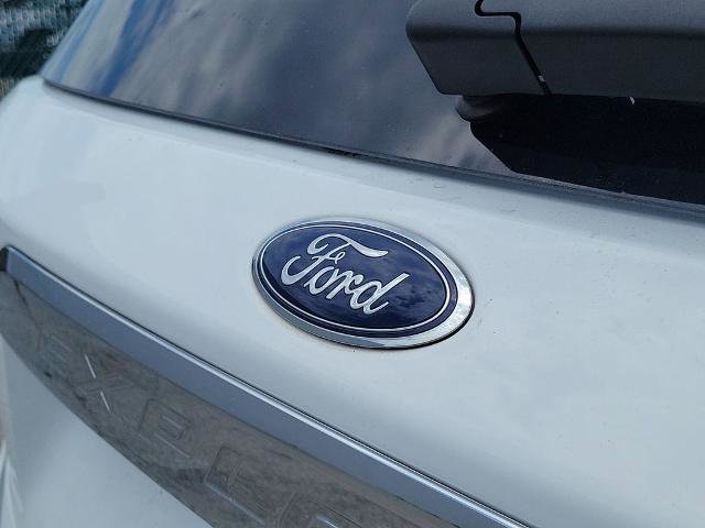 Certified 2021 Ford Explorer XLT w/ Equipment Group 202A AWD/4WD image 9