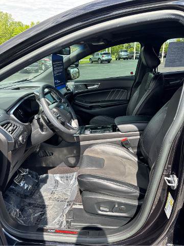 Certified 2020 Ford Edge ST w/ Equipment Group 401A AWD/4WD image 12