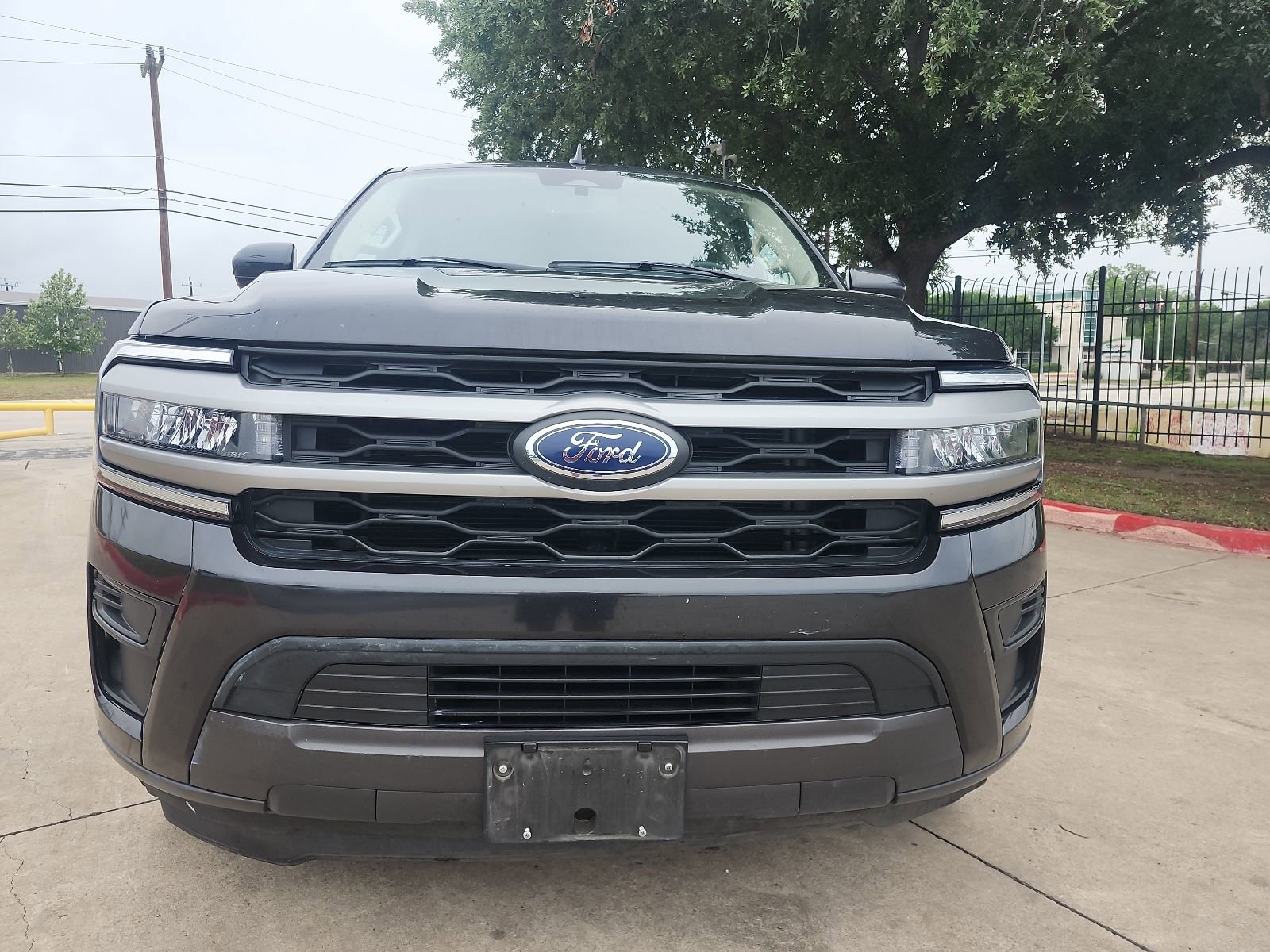 Certified 2024 Ford Expedition XLT AWD/4WD image 8