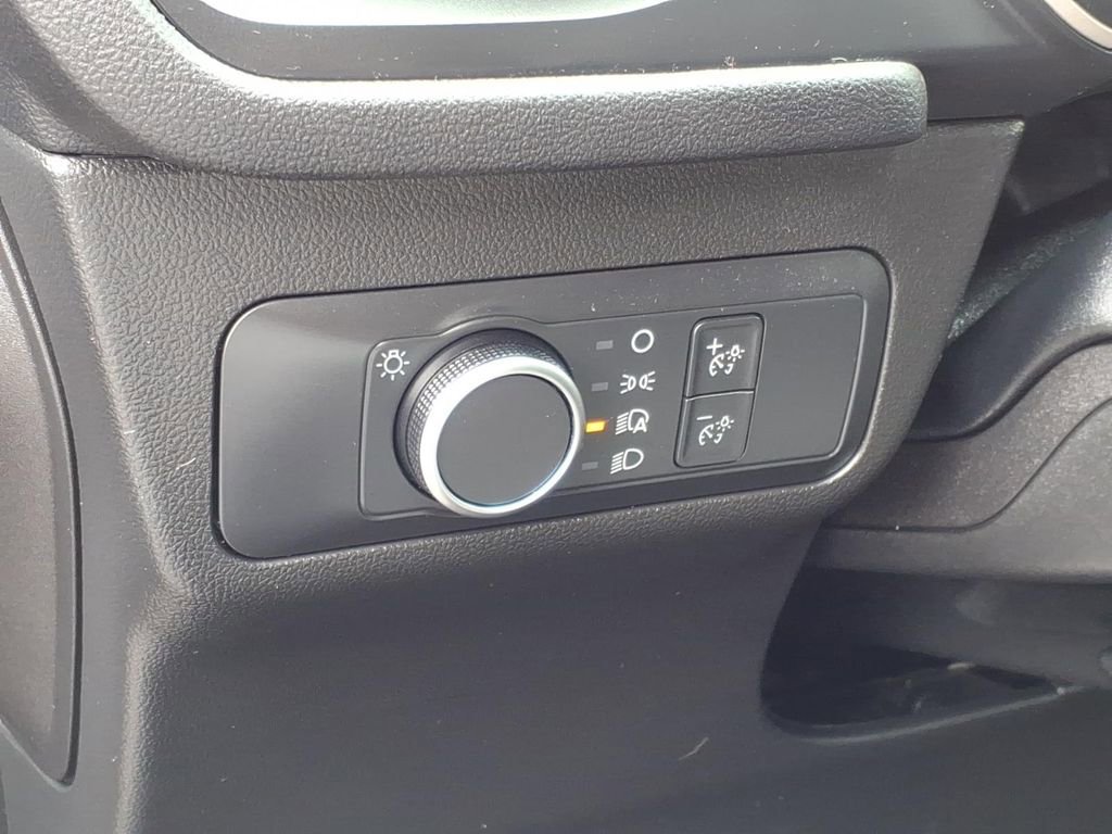 Certified 2022 Ford Escape SE FWD image 16