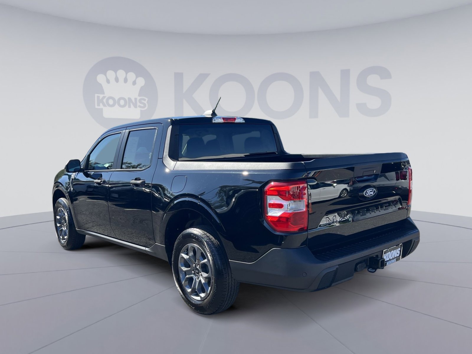 Certified 2025 Ford Maverick XLT w/ XLT Luxury Package AWD/4WD image 8