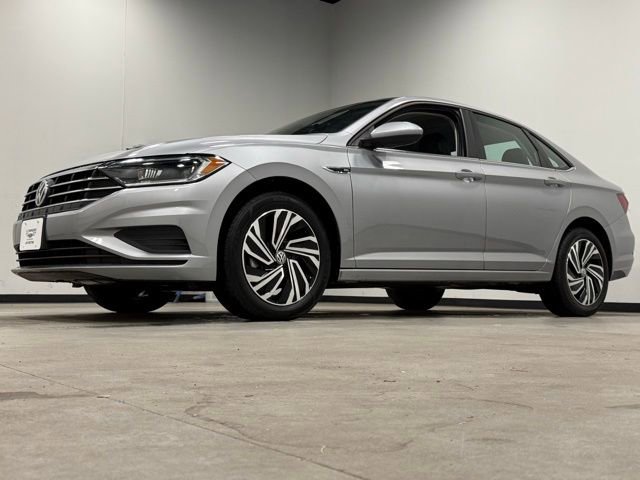 Used 2021 Volkswagen Jetta SEL FWD image 5