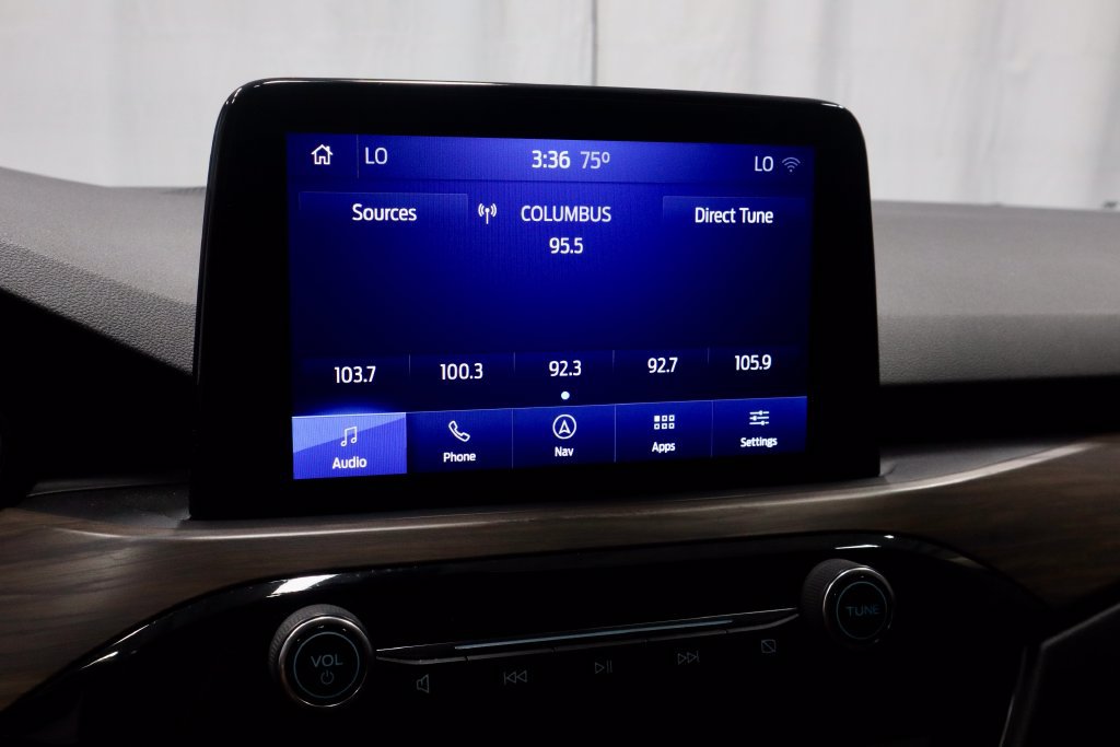 Certified 2020 Ford Escape Titanium AWD/4WD image 4