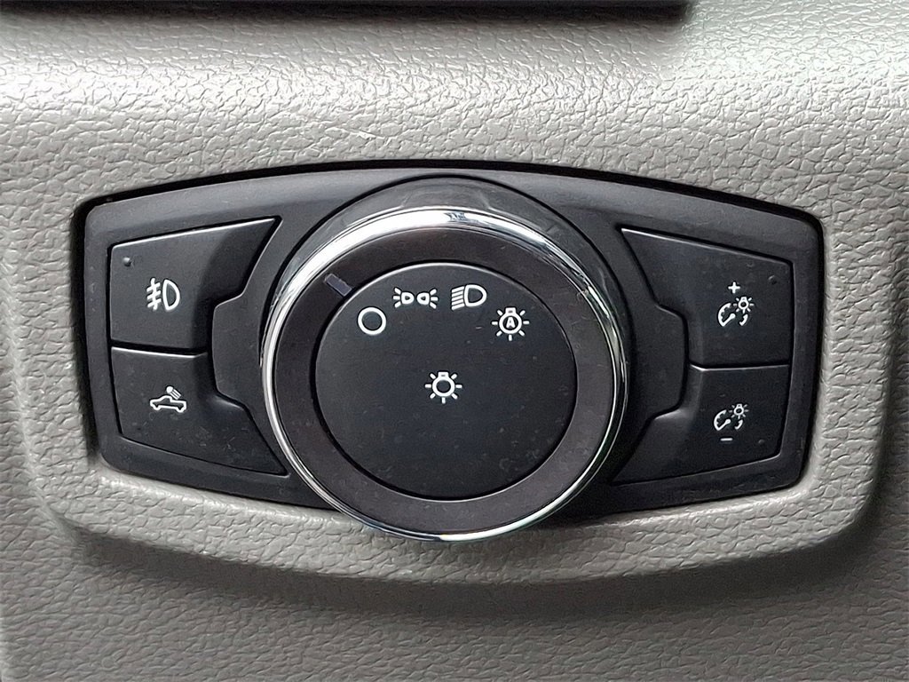 Certified 2019 Ford F150 XLT w/ Equipment Group 302A Luxury image 24