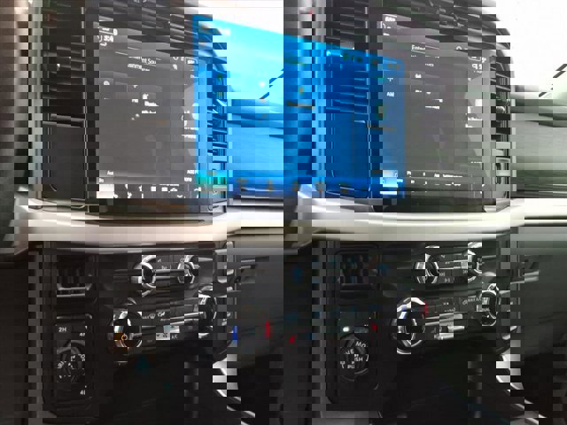 Certified 2022 Ford F150 XLT w/ Equipment Group 302A High image 13