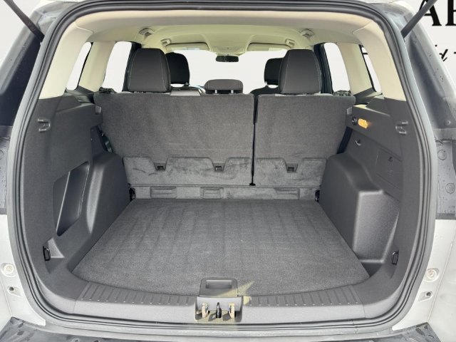 Certified 2018 Ford Escape SE FWD image 10